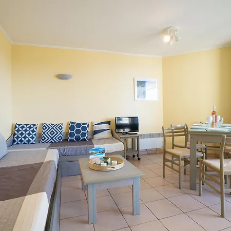 Apartment Les Rivages De Rochelongue-2 By Interhome Agde