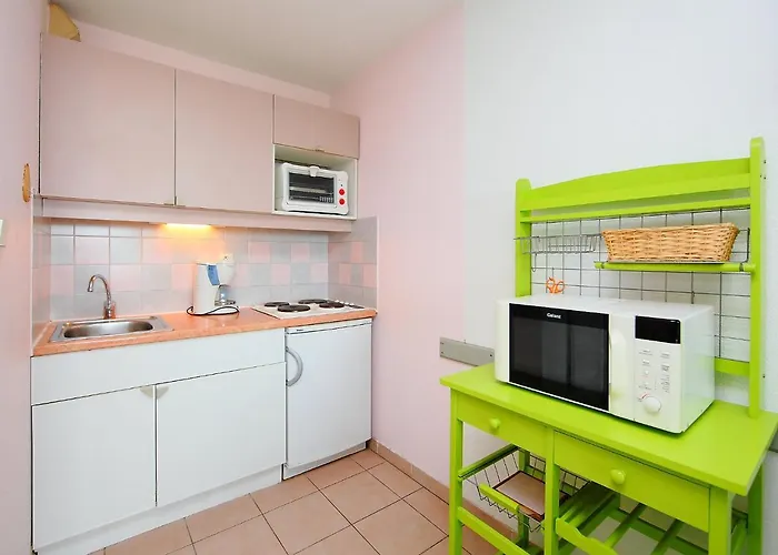 Apartment Les Rivages De Rochelongue-2 By Interhome