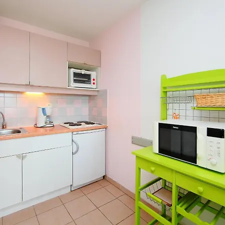 Apartment Les Rivages De Rochelongue-2 By Interhome